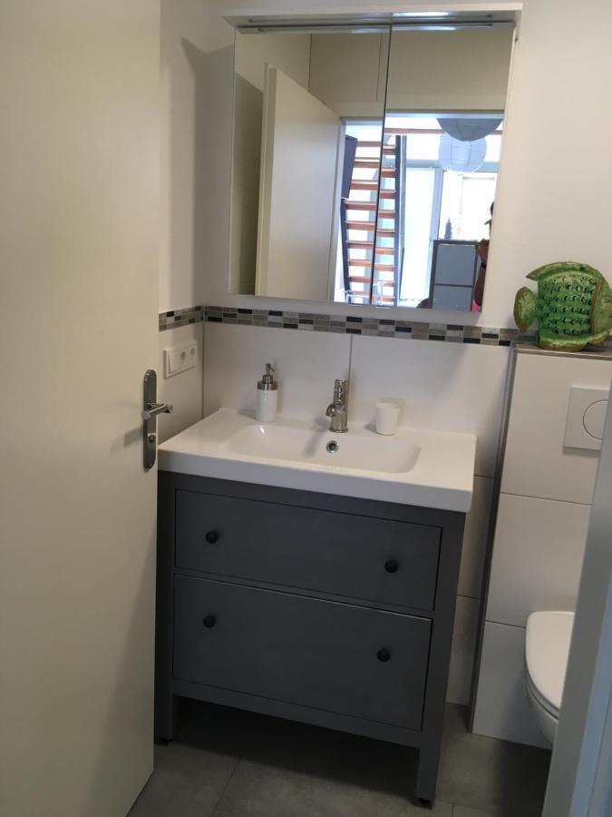 Moderne Wohnung Mit Studio In Bauernhausscheune Am See Biersdorf المظهر الخارجي الصورة
