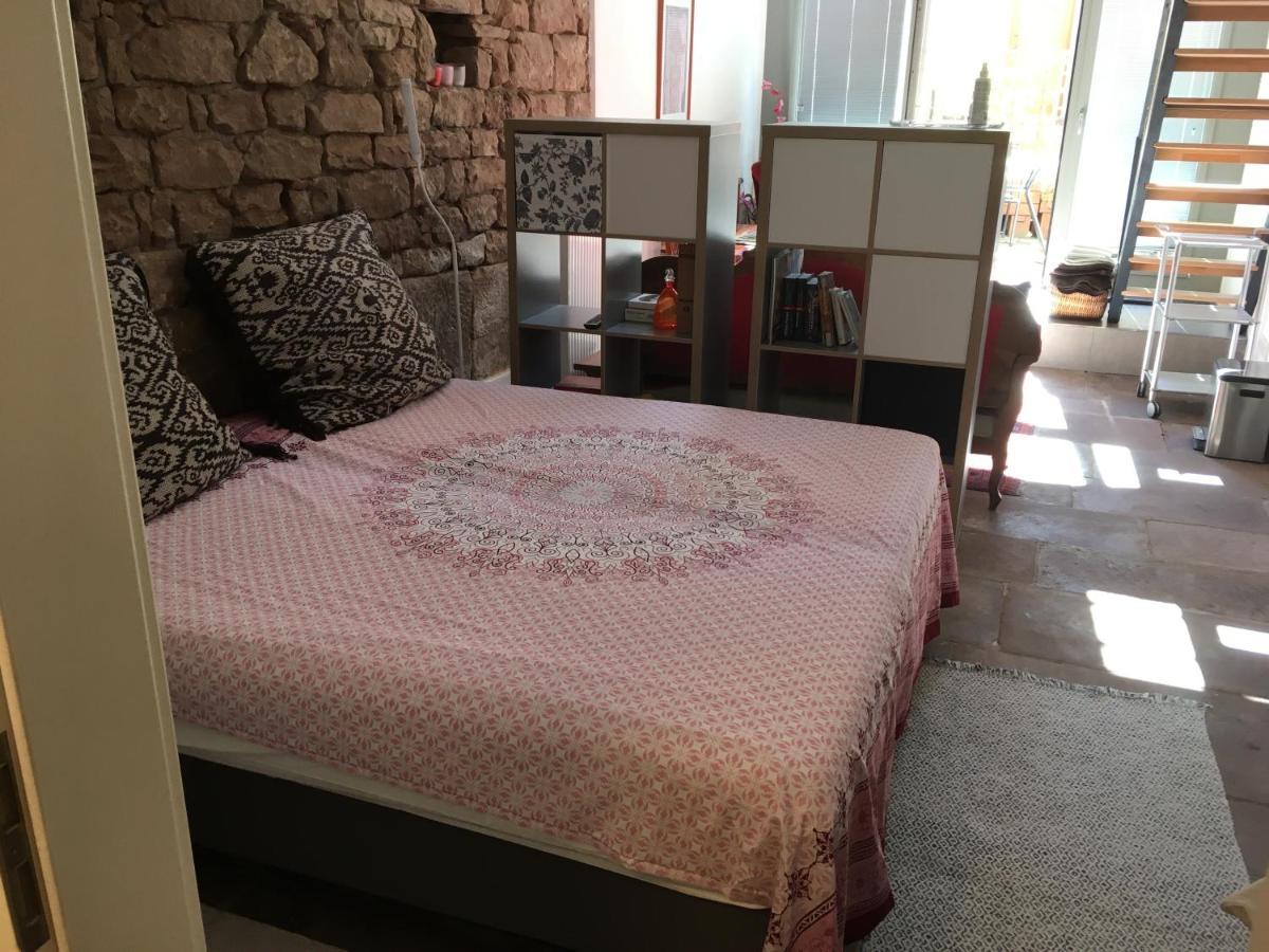 Moderne Wohnung Mit Studio In Bauernhausscheune Am See Biersdorf المظهر الخارجي الصورة